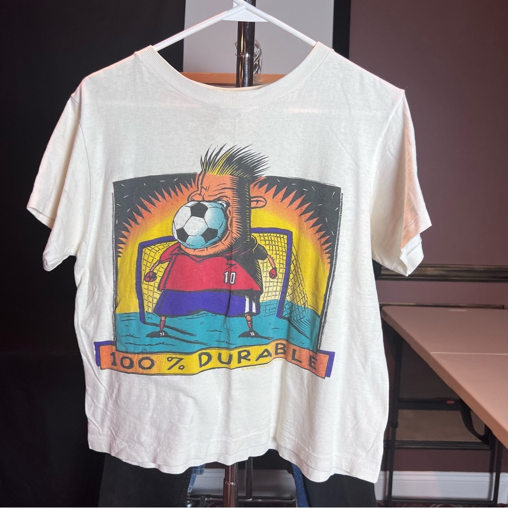 VTG GRAPHIC TEE